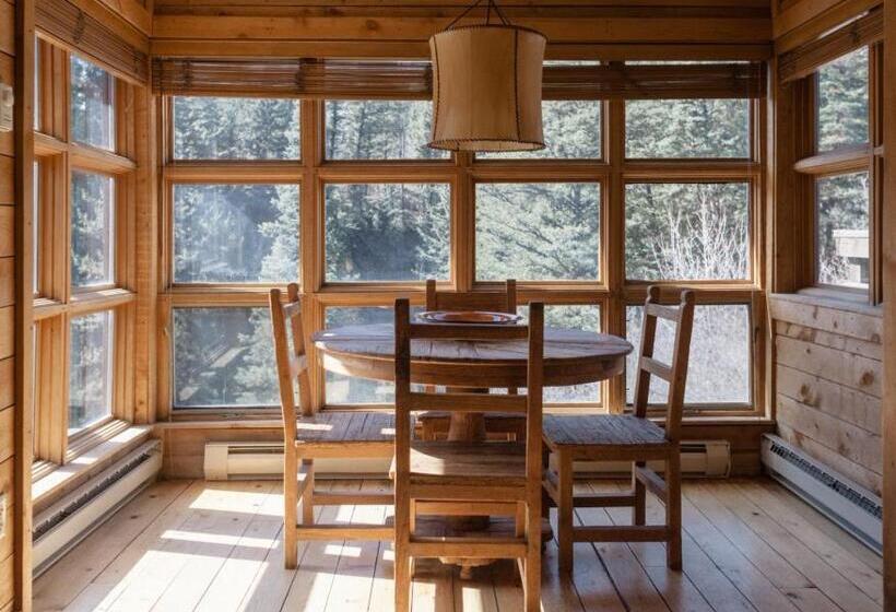 Люкс, Sundance Mountain Resort