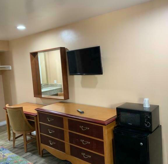 スタンダードルーム, Budget Inn Motel