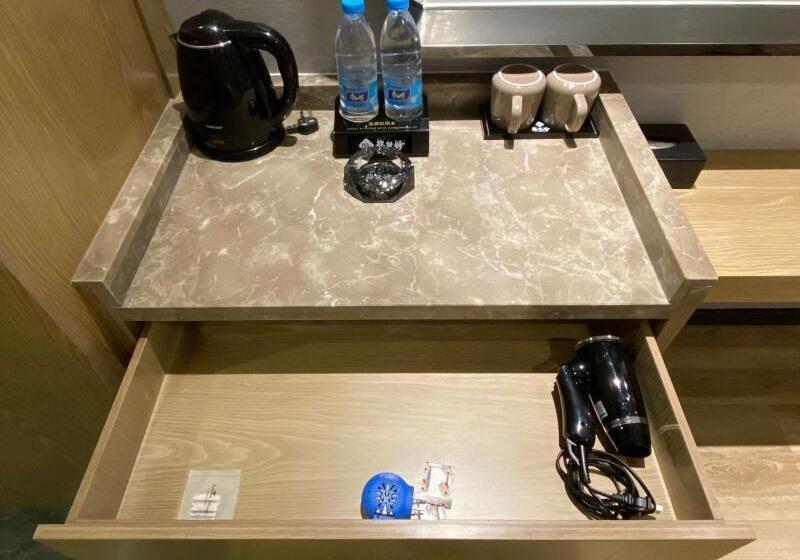 Семейный Номер, Greentree Inn Hefei Damo Sqaure Business