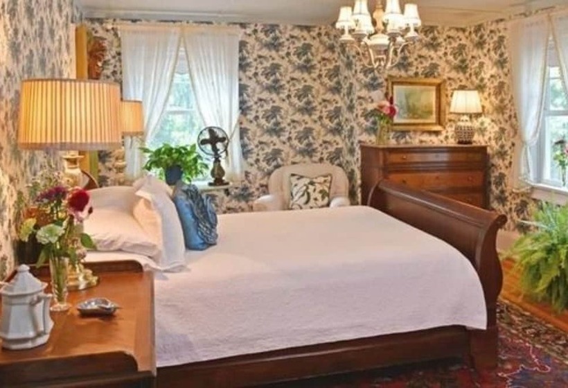 Номер Стандарт, Hilltop House Bed & Breakfast