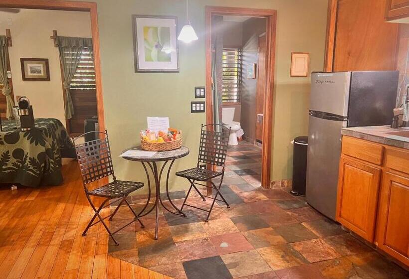 Люкс, Maui What A Wonderful World Bed & Breakfast
