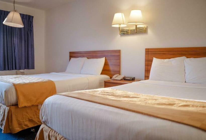 Номер Стандарт 2 Двуспальные Кровати, Haysville Express Inn