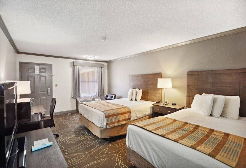 ２ダブルベッドのスタンダードルーム, The Guest Lodge Gainesville