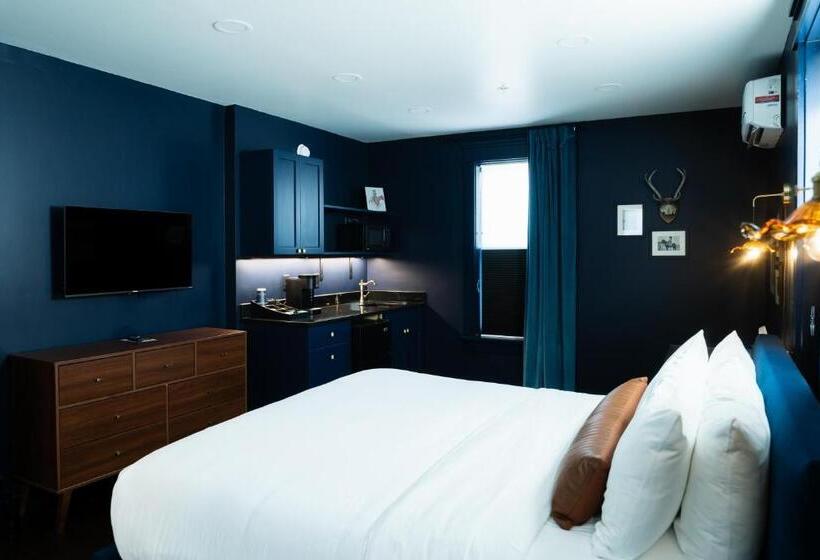 Люкс Повышенной Комфортности, The Hotel Melrose