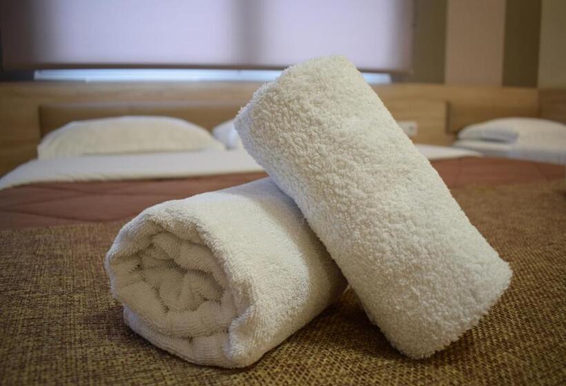 패밀리 룸, Filippion