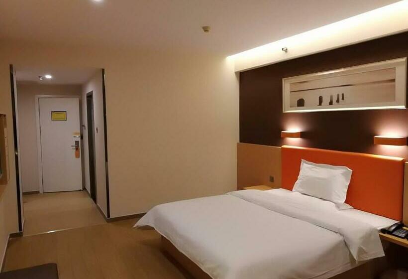 Номер Стандарт, 7days Premium Zhengzhou Jingsan Road Century Lianhua