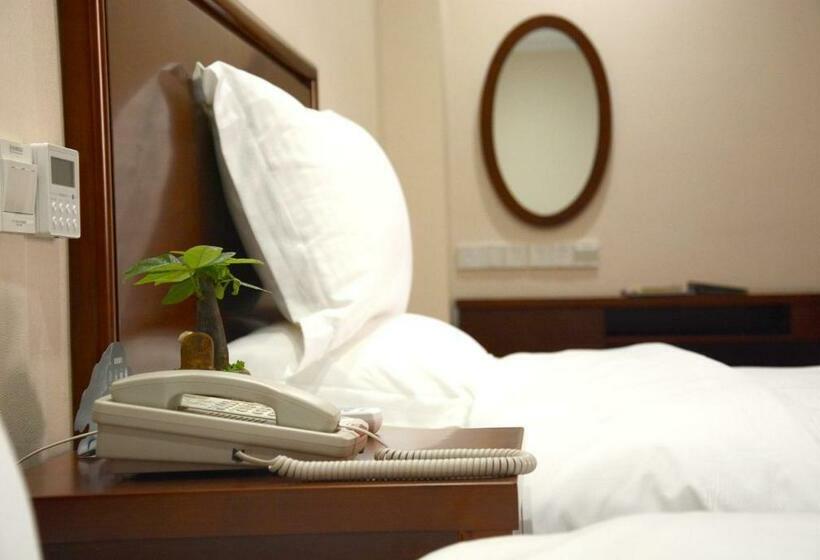 Семейный Номер Deluxe, Greentree Inn Jiangsu Wuxi Yixing East Longtan Road Dongjiu Business