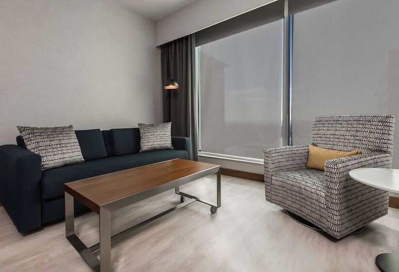 Номер Премиум, Ac Hotel By Marriott Denver Downtown