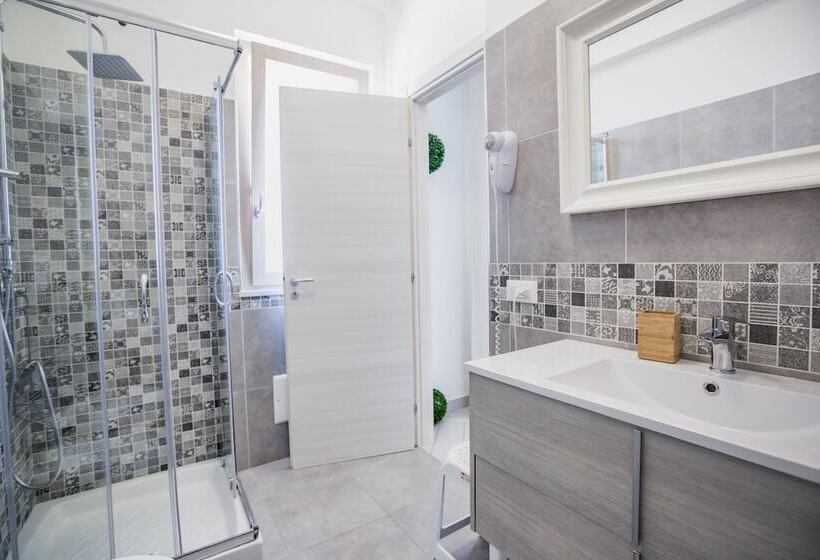 חדר סטנדרט לארבעה נוף לים, Belvedere Rent Rooms