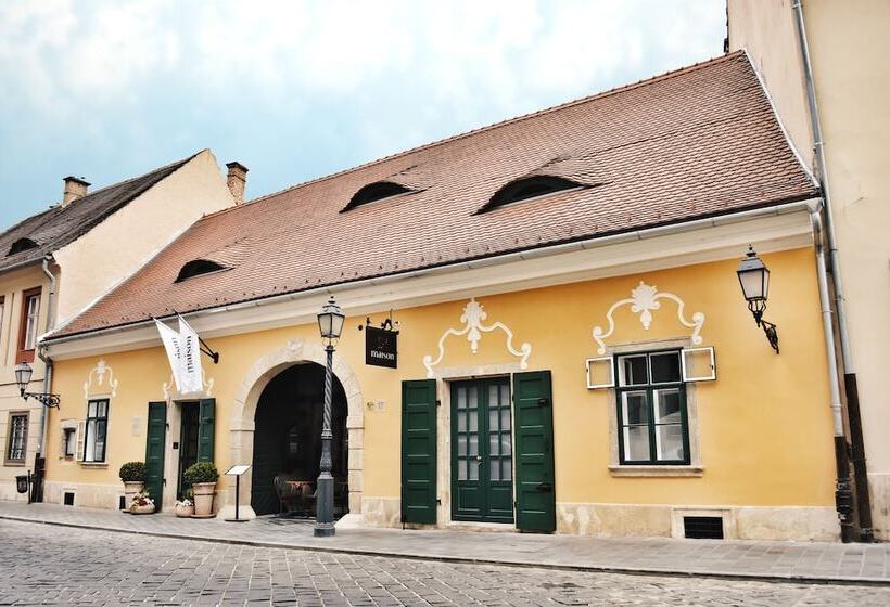 Номер Стандарт, Maison Bistro &