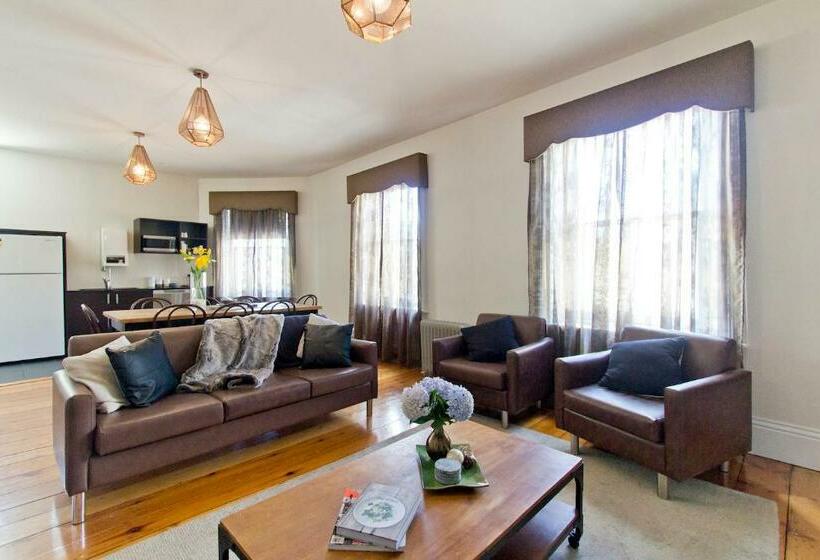 غرفة قياسية فردية, Deloraine