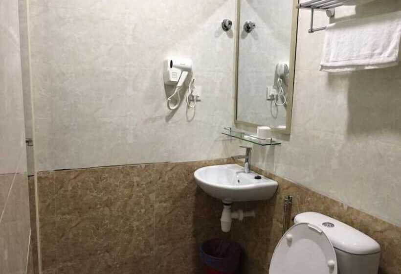 Номер Deluxe, Global Inn