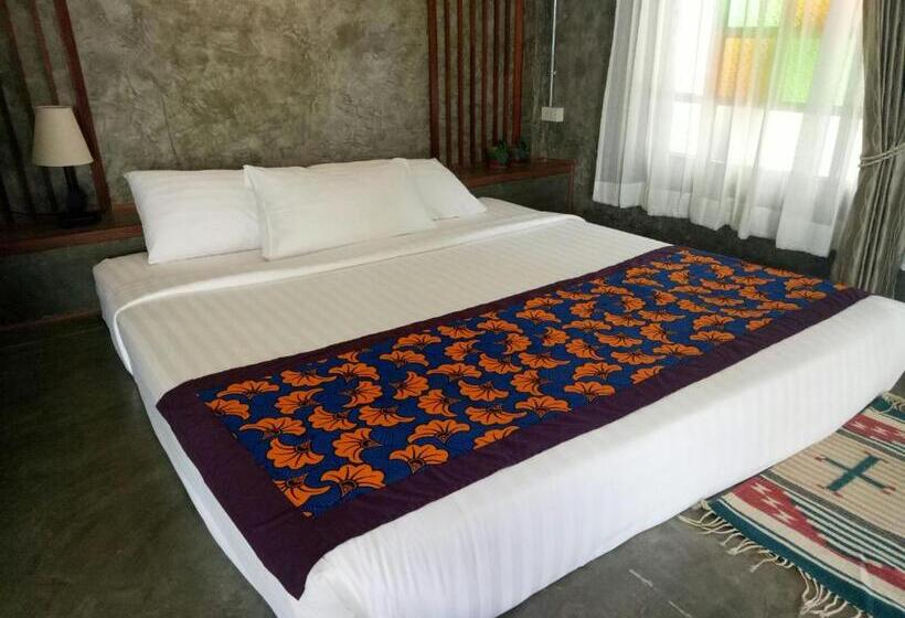 کابین, Baan Jaru