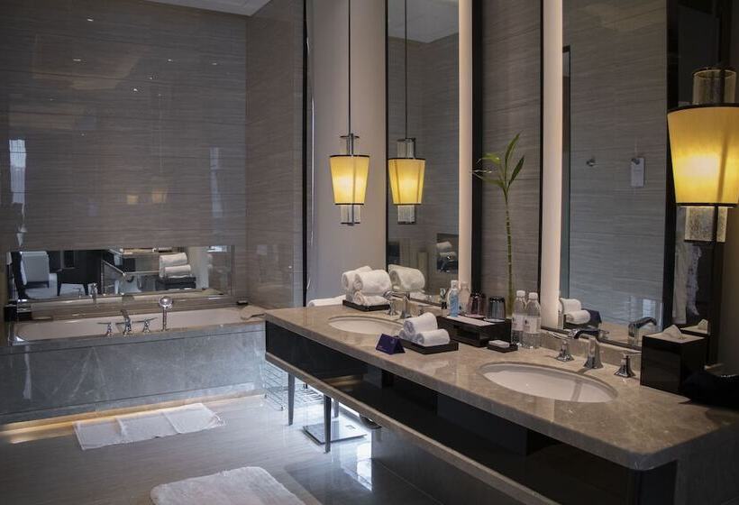 سوییت لوکس, Wanda Realm Bozhou