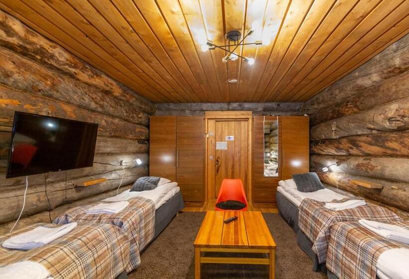 Номер Стандарт Четырехместный Совместный Санузел, Kuukkeli Log Houses Aurora Resort