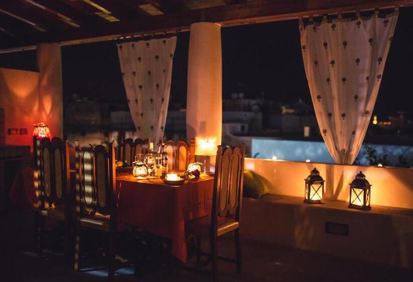 1 Bedroom Deluxe Apartment Sea View, Casa Papiro