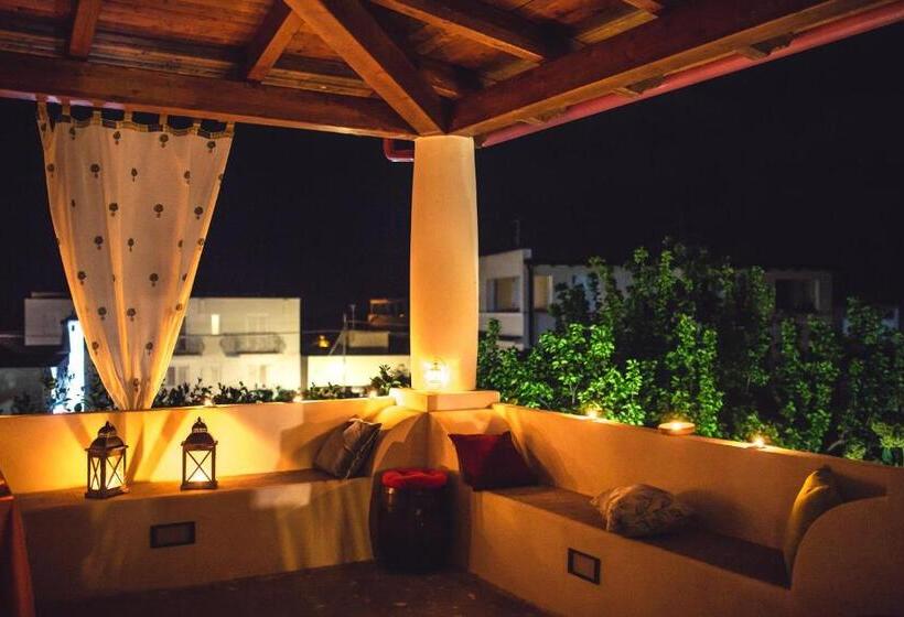 1 Bedroom Deluxe Apartment Sea View, Casa Papiro