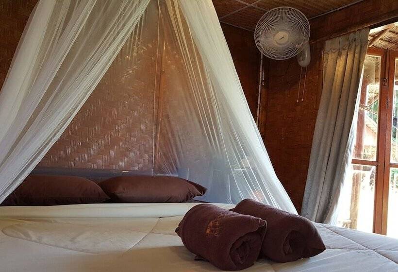ویلای استاندارد با چشم‌انداز باغ, Pai Nai Fun Resort