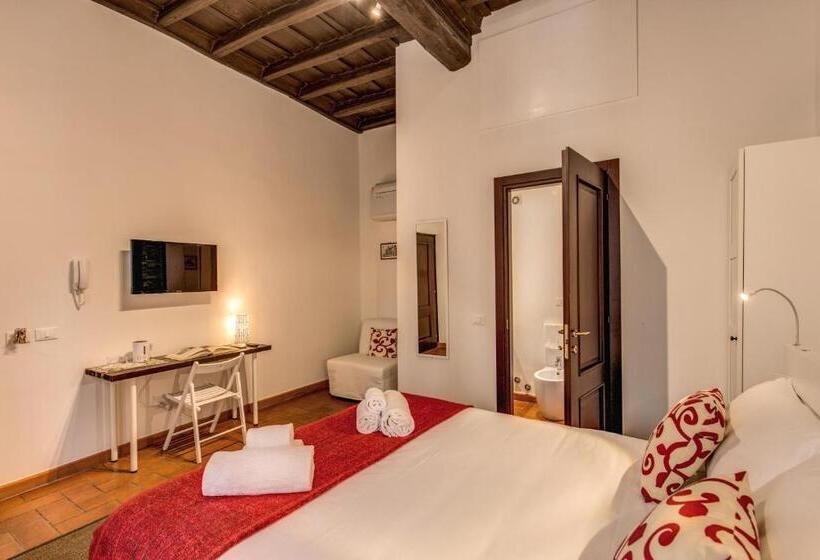 חדר סטנדרט לשלושה, Piccolo Trevi Suites