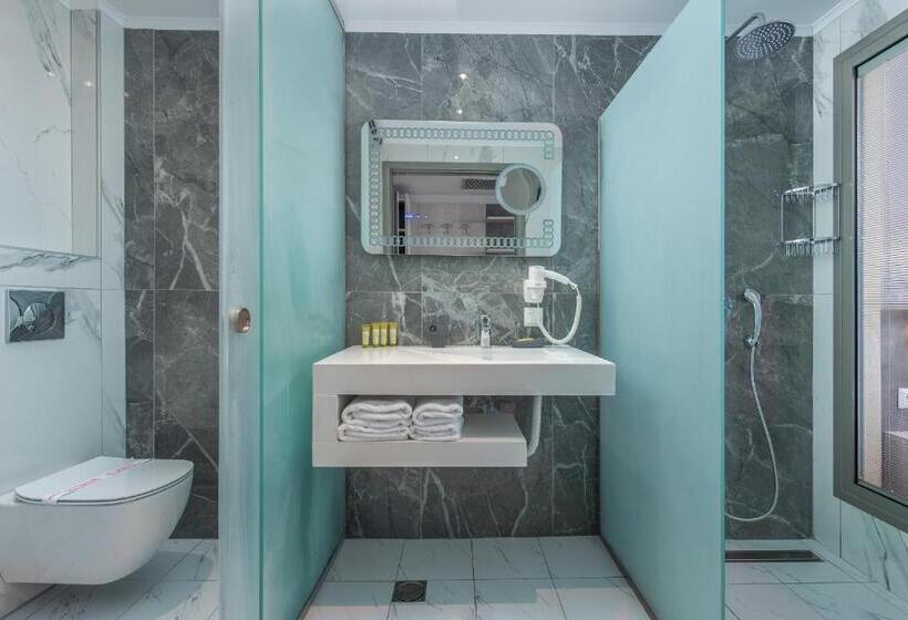 اتاق سوپریور با چشم‌انداز باغ, Dionysos Hotel & Suites