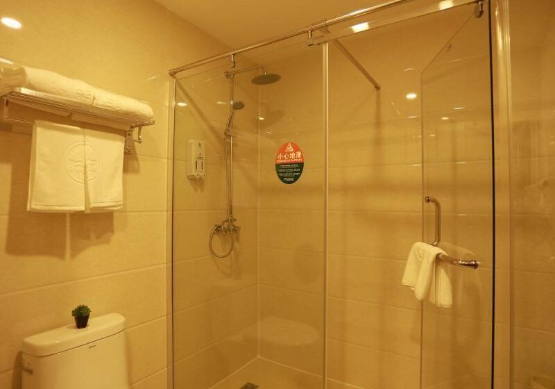 Семейный Номер, Greentree Inn Shandong Yantai Fushan District Yongda Street Express