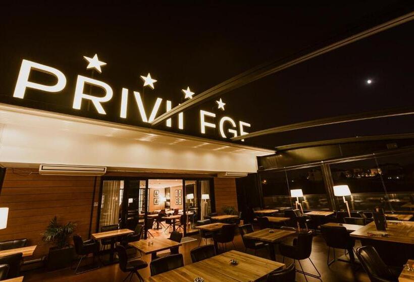 豪华房间, Privilege Hotel & Spa