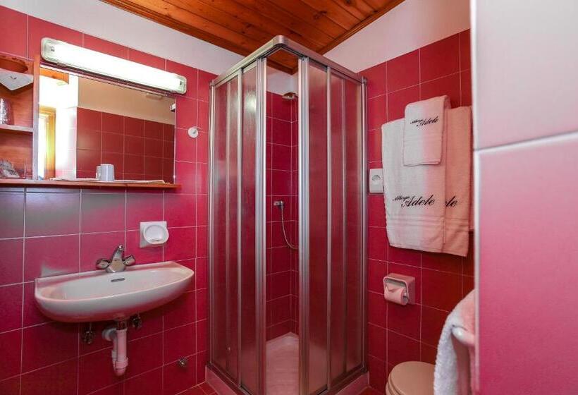 Номер Superior с Террасой, Albergo Adele