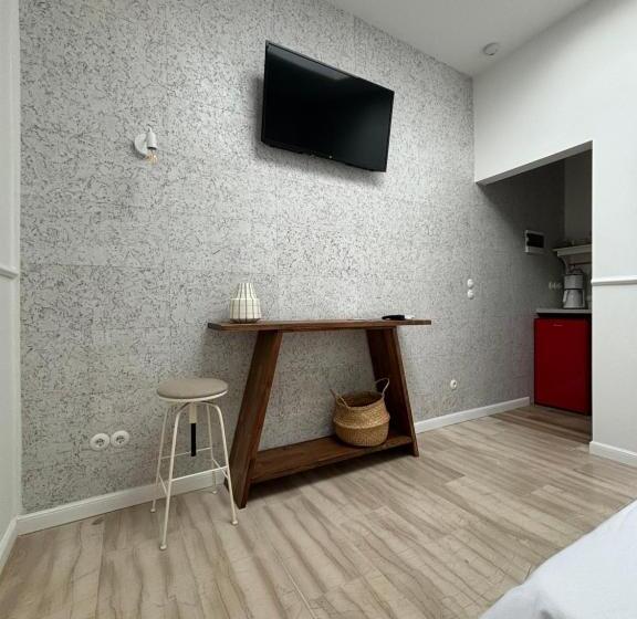 Номер Стандарт, Via Polonia   Boutique Studios Corfu