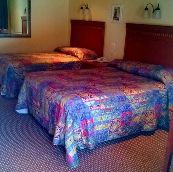 غرفه قياسيه سريرين مزدوجين, Atlantic Motel