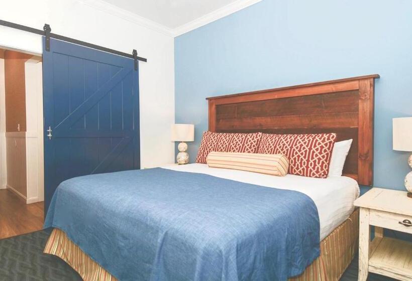 سوئیت با تخت بزرگ, Avenue Inn & Spa