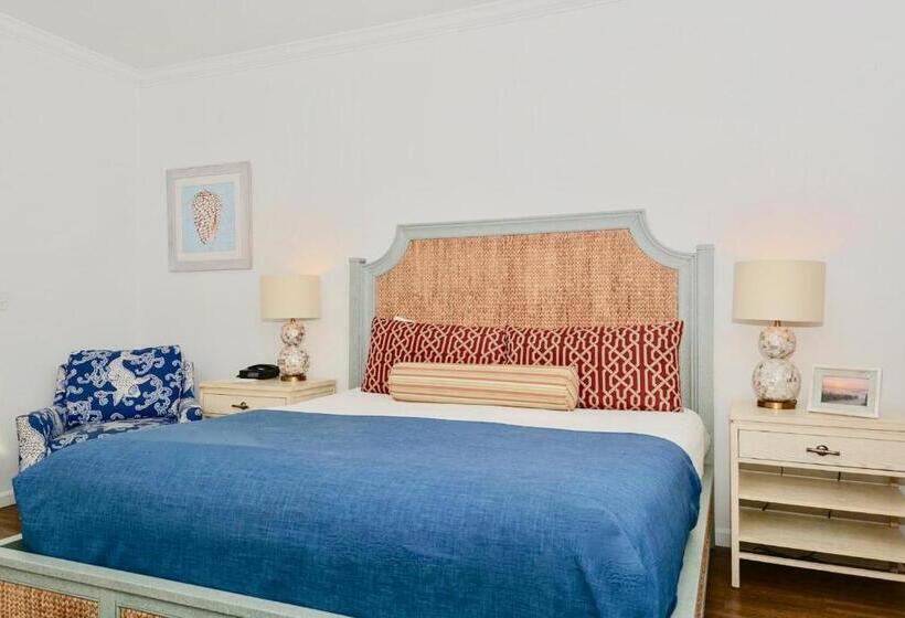 اتاق سوپریور با تخت بزرگ, Avenue Inn & Spa