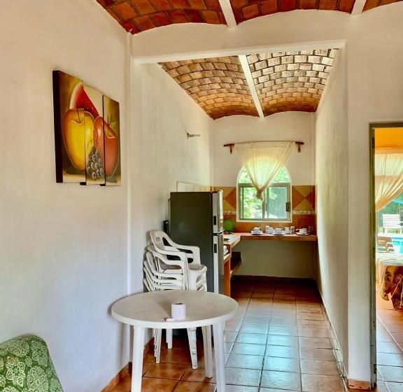 Bungalow Standar cu 3 dormitoare, Manglar Pacific