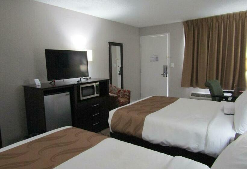 Номер Стандарт 2 Двуспальные Кровати, Quality Inn & Suites Kissimmee By The Lake