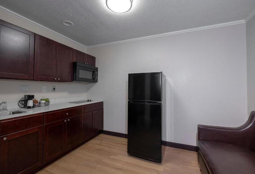 스탠다드 룸 킹사이즈 침대, Red Roof Inn Morgan City