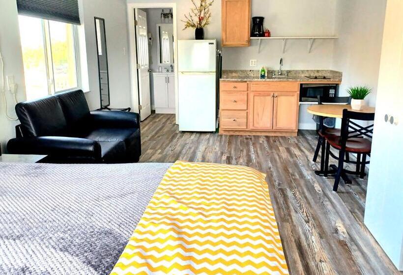 디럭스 스튜디오, Johns Pass Beach Motel