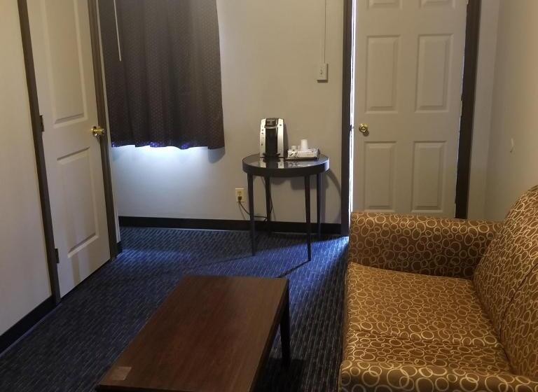 Номер Стандарт, Cottage Inn   Grantville