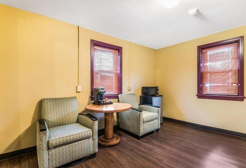 Номер Стандарт, Cottage Inn   Grantville