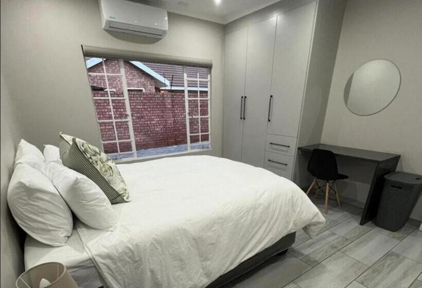 Апартаменты 1 Спальня, Laluka Inn
