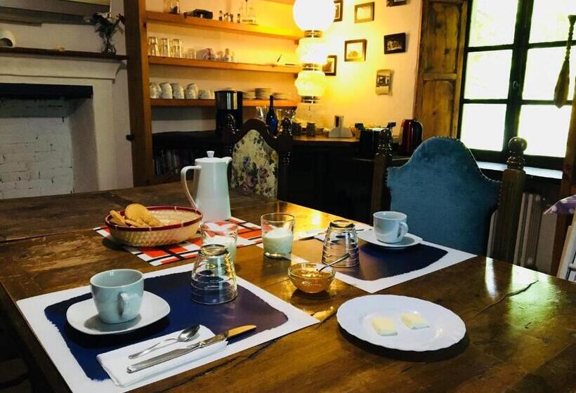 带阳台标准四人间, Agriturismo La Molina