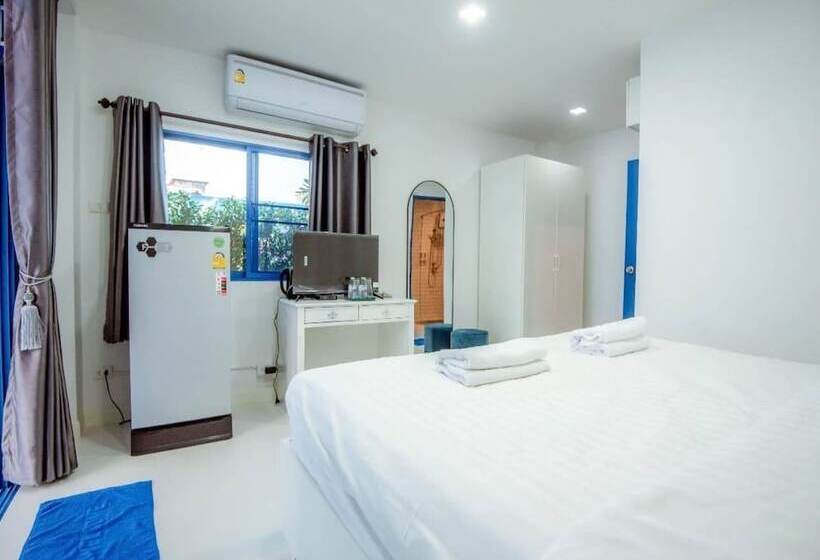 Номер Deluxe, Collection O To The Sea Resort Thailand