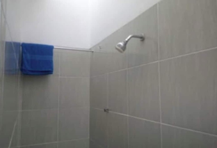 Номер Deluxe, Oyo 93808 Lincoln Dormitory