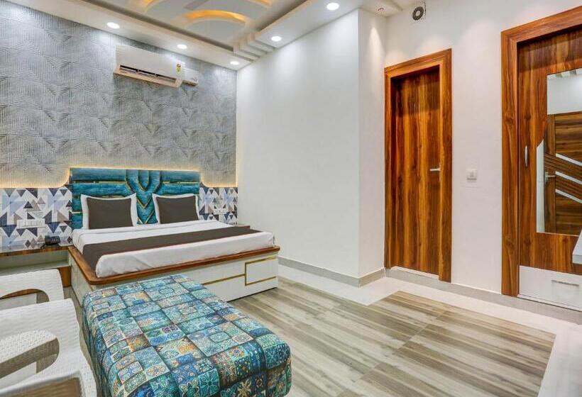 Трехместный Номер Классика, Family Lodge