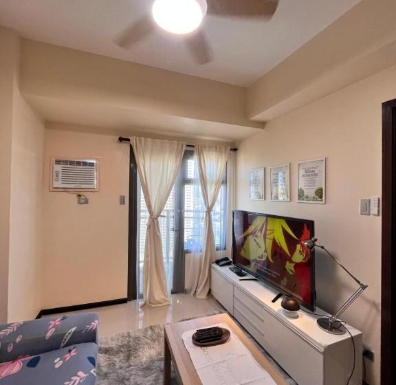 Apartamento 1 Dormitório com Sacada, Seaview Near Picc Ccp Starcity Okada Airport Moa