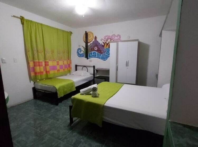 スタンダードトリプルルーム, Emotion Avenida Tulum Hotel & Hostal