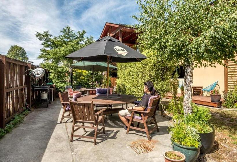 디럭스 룸, Kakapo Lodge