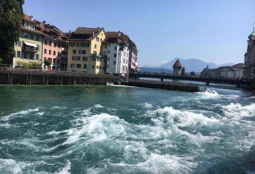 اتاق استاندارد, B&b Friedau