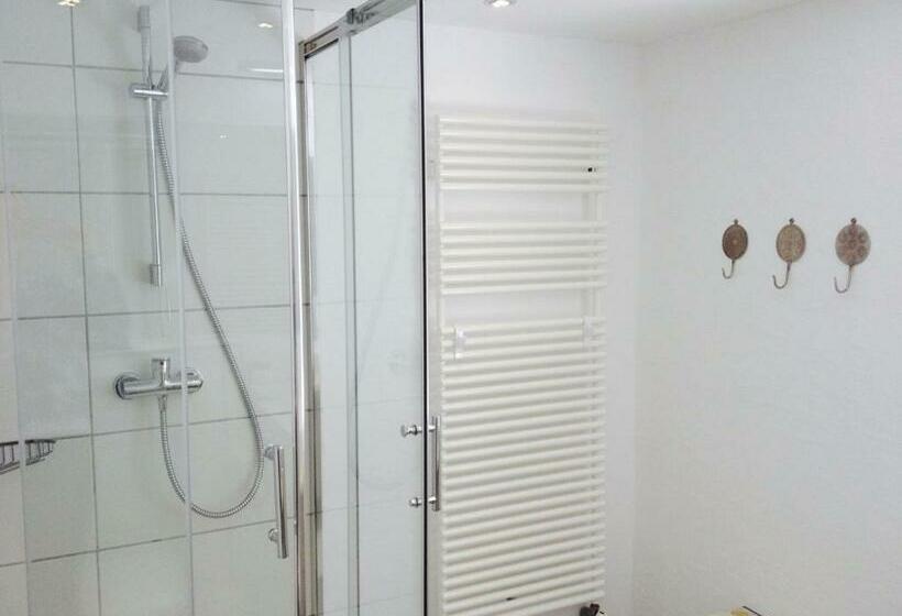 Номер Стандарт, Bed And Breakfast 57