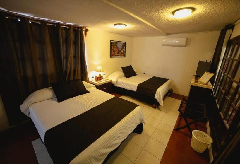 Economy Quadruple Room, Hill House Mazatlan   Bed & Breakfast