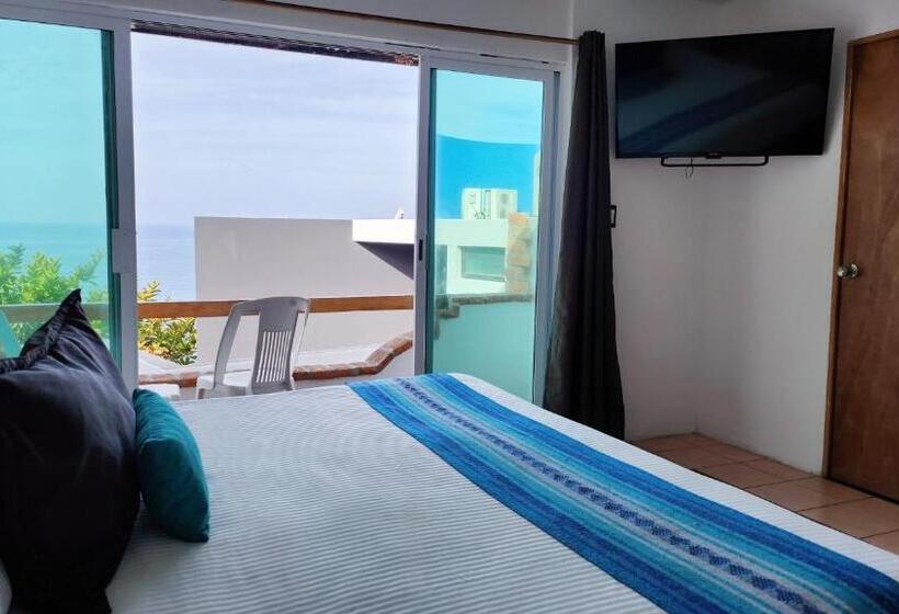 اتاق استاندارد با تخت بزرگ, Hill House Mazatlan   Bed & Breakfast