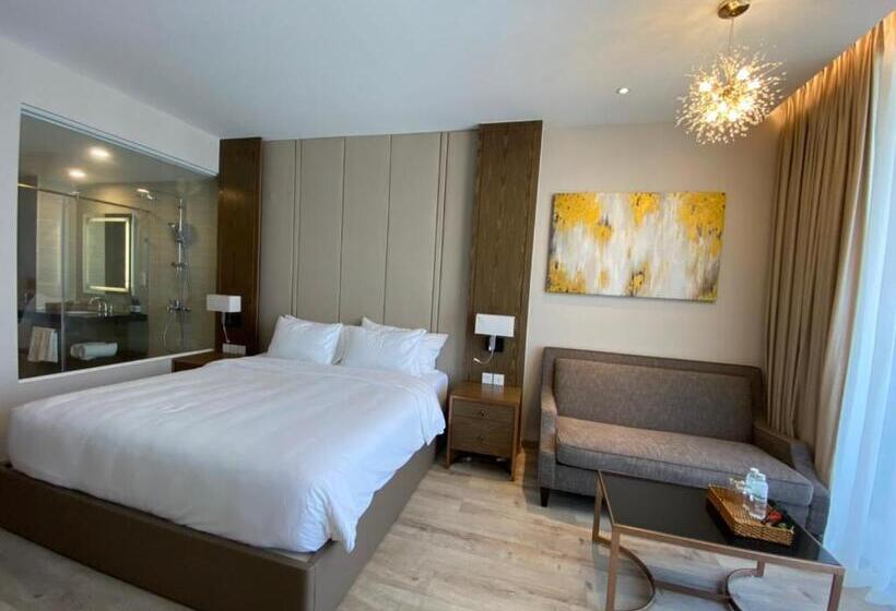 اتاق لوکس با تخت بزرگ, Vision Parorama Nha Trang